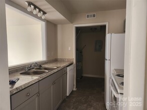 4540 Tantilla Cir in Charlotte, NC - Building Photo - Building Photo
