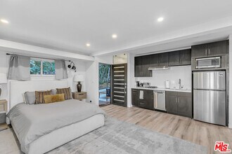 3937 Kentucky Dr in Los Angeles, CA - Building Photo - Building Photo