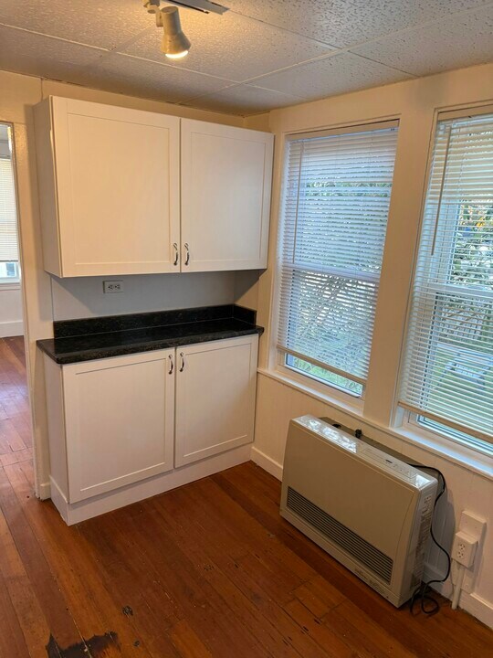 66 Friend St in Gloucester, MA - Building Photo