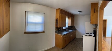 1510 W Lotus St in Wichita, KS - Building Photo - Building Photo