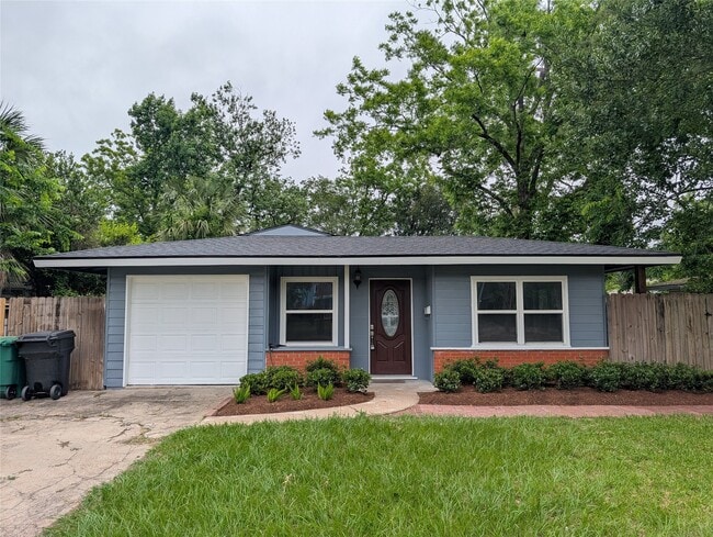 4110 Ella Blvd