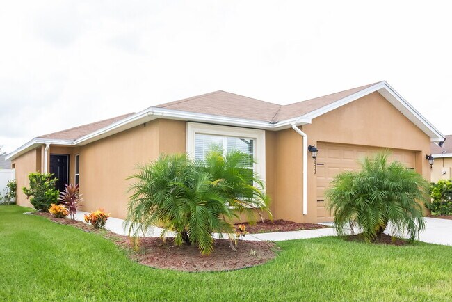 2533 Bobby Lee Ln in St. Cloud, FL - Building Photo - Building Photo