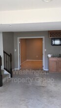 706 Rollins Ave in Capitol Heights, MD - Building Photo - Building Photo