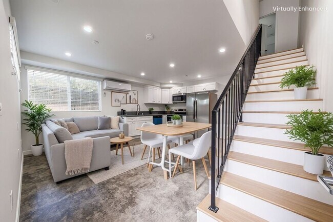 11841 Runnymede St-Unit -Unit #11837 in Los Angeles, CA - Building Photo - Building Photo