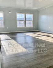 27 Dunlap Dr in Charles Town, WV - Building Photo - Building Photo