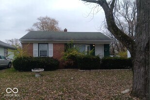 3331 Manor Ct in Indianapolis, IN - Building Photo