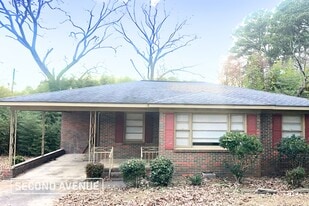 101 15th Ct NW in Center Point, AL - Building Photo