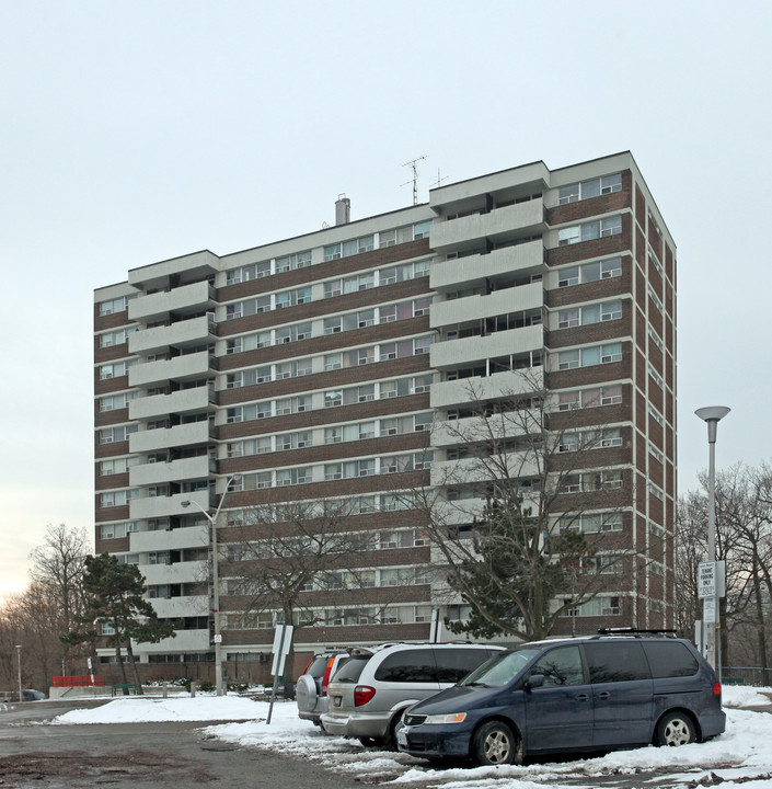 Warden Woods in Toronto, ON - Building Photo