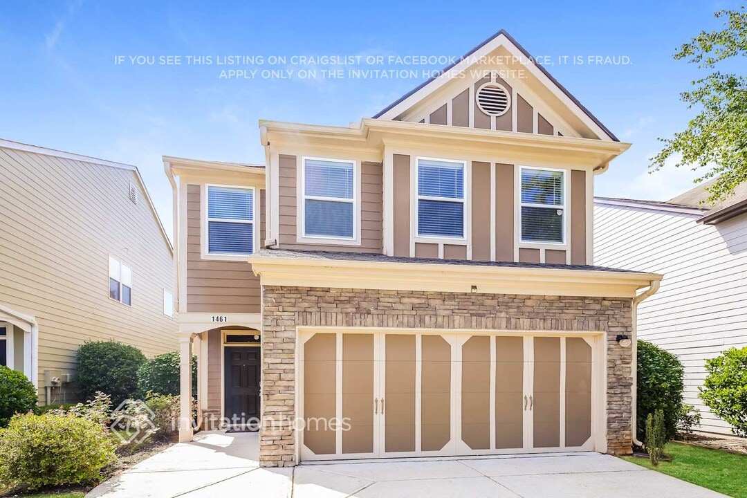 1461 Lily Valley Dr in Lawrenceville, GA - Building Photo