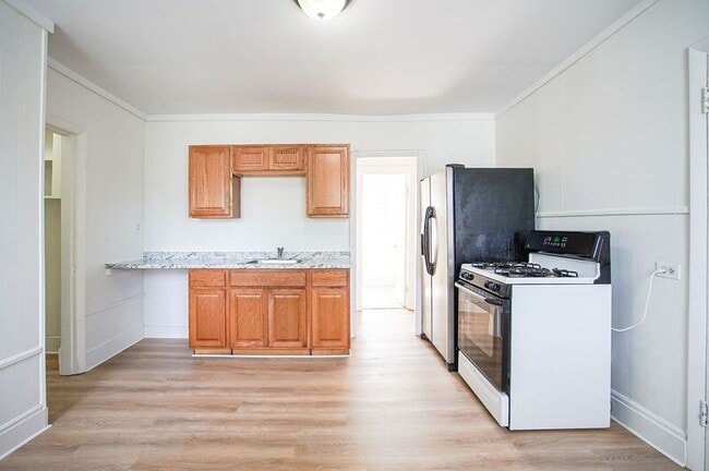 property at 11-13-13 Newman St