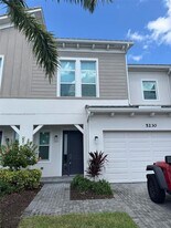 5230 Thatcher Ct in Westlake, FL - Building Photo