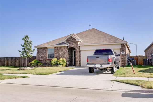 401 Pueblo Bonito Trl in Haslet, TX - Building Photo - Building Photo