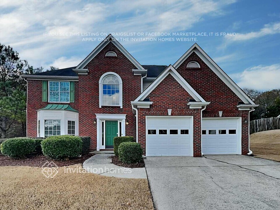 160 Carleton Gold Trail in Dacula, GA - Building Photo
