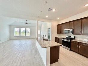 6622 Canary Knl Ct in Richmond, TX - Foto de edificio - Building Photo