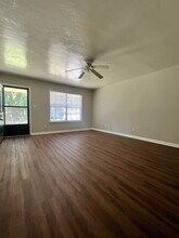 2437 Jolene Ln in Tallahassee, FL - Building Photo - Building Photo