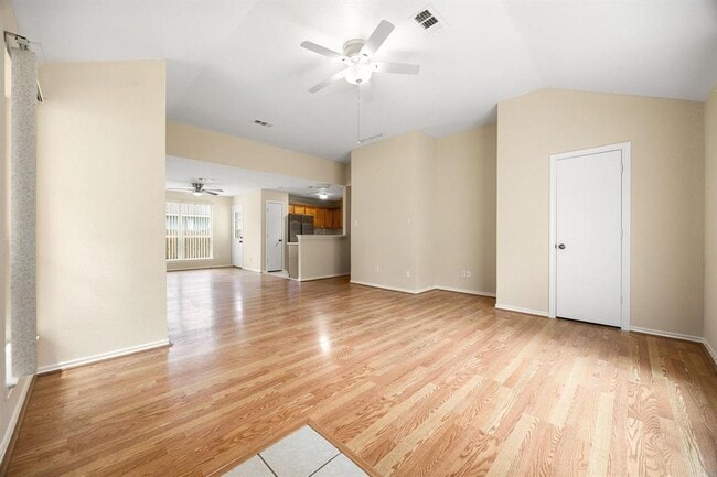 5723 Cochise Dr in Richmond, TX - Building Photo - Building Photo