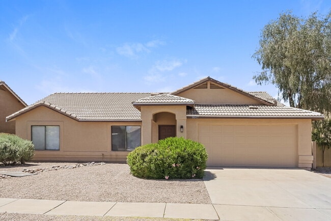 property at 9647 E Banbridge St