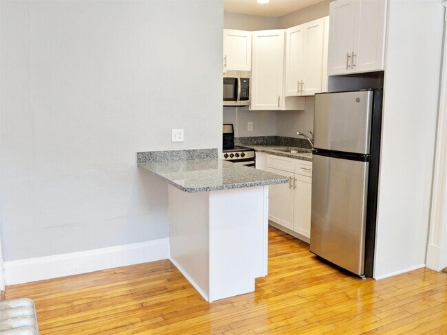 41 Ivaloo St, Unit 1
