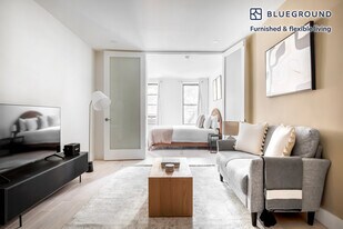 170 1st Ave. in New York, NY - Building Photo