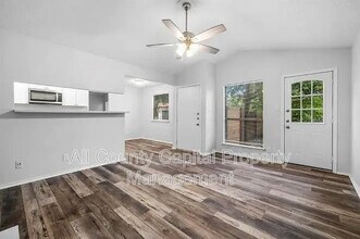 13305 Waverly Ct in Austin, TX - Building Photo - Building Photo