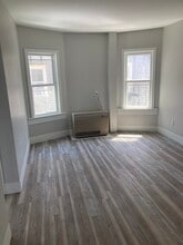 86 Beetle St in New Bedford, MA - Building Photo - Building Photo