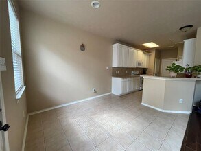 5626 Claybeck Ln in Katy, TX - Foto de edificio - Building Photo
