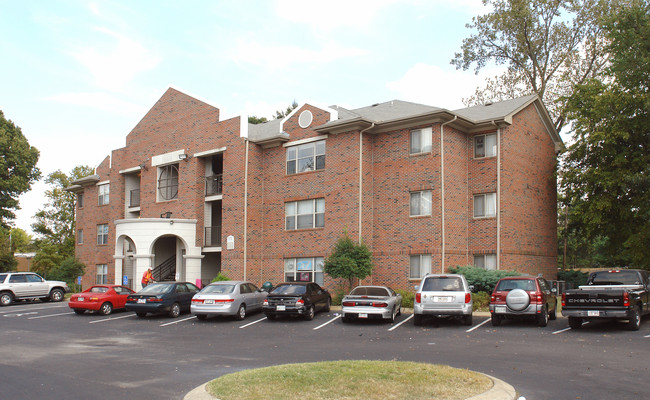 170 Oakdale St in Memphis, TN - Foto de edificio - Building Photo