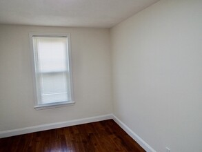 92 Rockland St, Unit 1 in Boston, MA - Building Photo - Building Photo