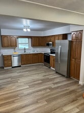 404 Monongahela Ave in Elizabeth, PA - Building Photo - Building Photo