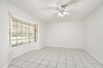 10707 Glenfield Ct in Houston, TX - Building Photo - Building Photo