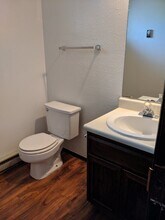 11-13 Newby Pl in Longmont, CO - Building Photo - Building Photo