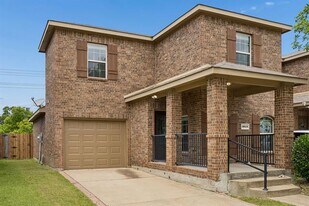 2013 Cranberry Ct in Mesquite, TX - Building Photo