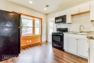 3700 38th Ave N in St. Petersburg, FL - Building Photo - Building Photo