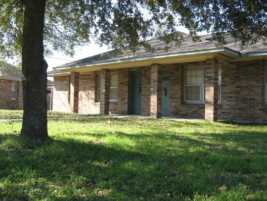 Clarksdale Apartments in Baton Rouge, LA - Building Photo