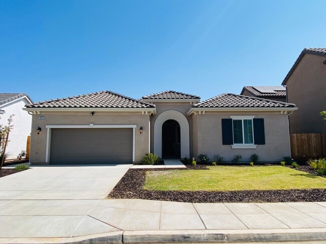 property at 3635 La Jolla Ave