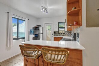 1502 SW 25th St in Fort Lauderdale, FL - Building Photo - Building Photo