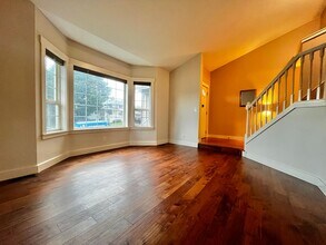 26228 Montera Loop NE in Kingston, WA - Building Photo - Building Photo