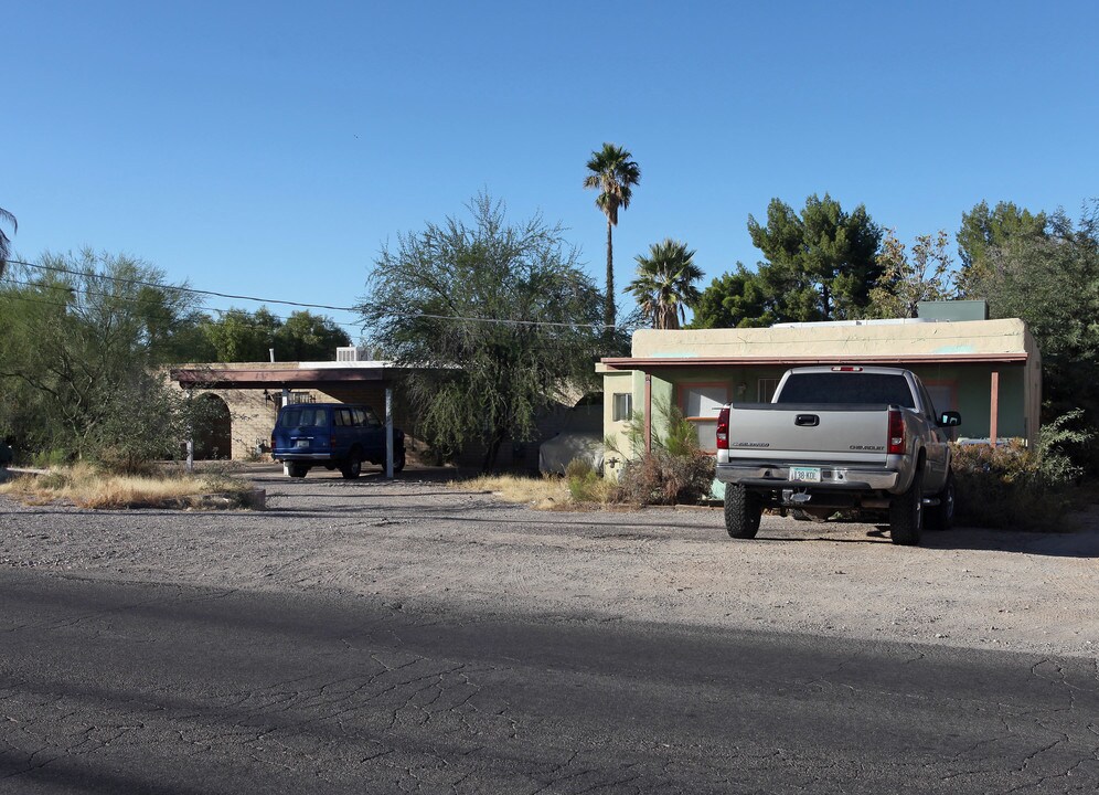 3227-3231 Kleindale Rd in Tucson, AZ - Building Photo