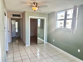 1228 West Ave in Miami Beach, FL - Building Photo - Building Photo