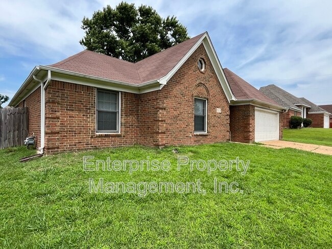 5503 Kindle Creek Dr in Memphis, TN - Foto de edificio - Building Photo