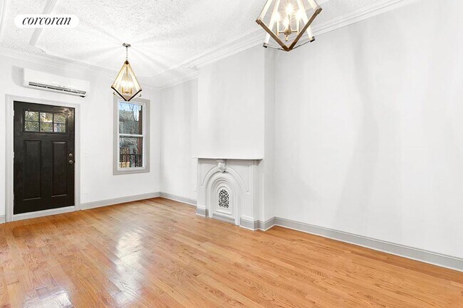 196 Putnam Ave in Brooklyn, NY - Building Photo - Building Photo