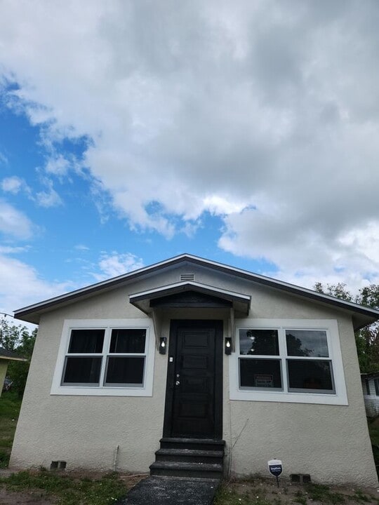 219 S Alabama Ave in Arcadia, FL - Building Photo