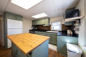 217 Irving Ave in Faribault, MN - Building Photo - Building Photo