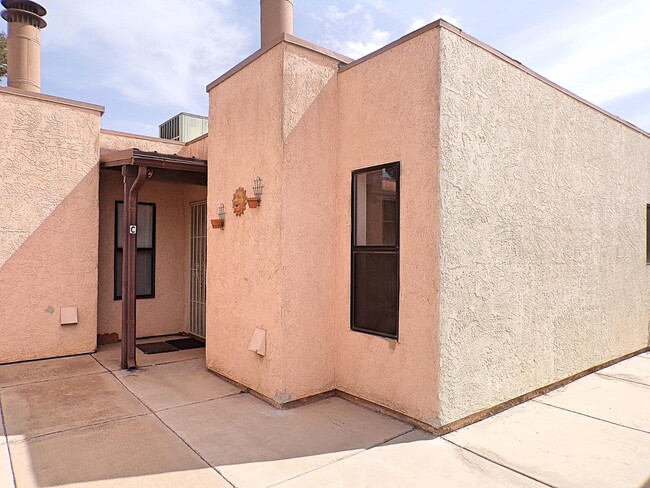 4135 Calle Barona in Sierra Vista, AZ - Building Photo - Building Photo