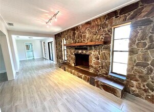 487 Overstreet Ave in Longwood, FL - Building Photo - Building Photo