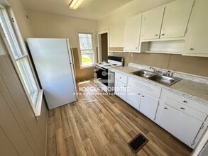 411 N Sheridan St, Unit .5 in Alexandria, IN - Building Photo - Building Photo