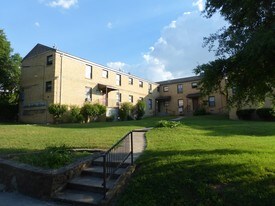 The Berwick in Dallas, TX - Building Photo
