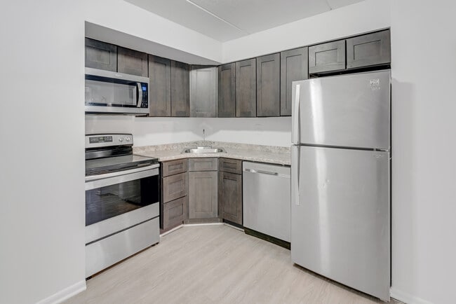 Glenmore Place Apartments