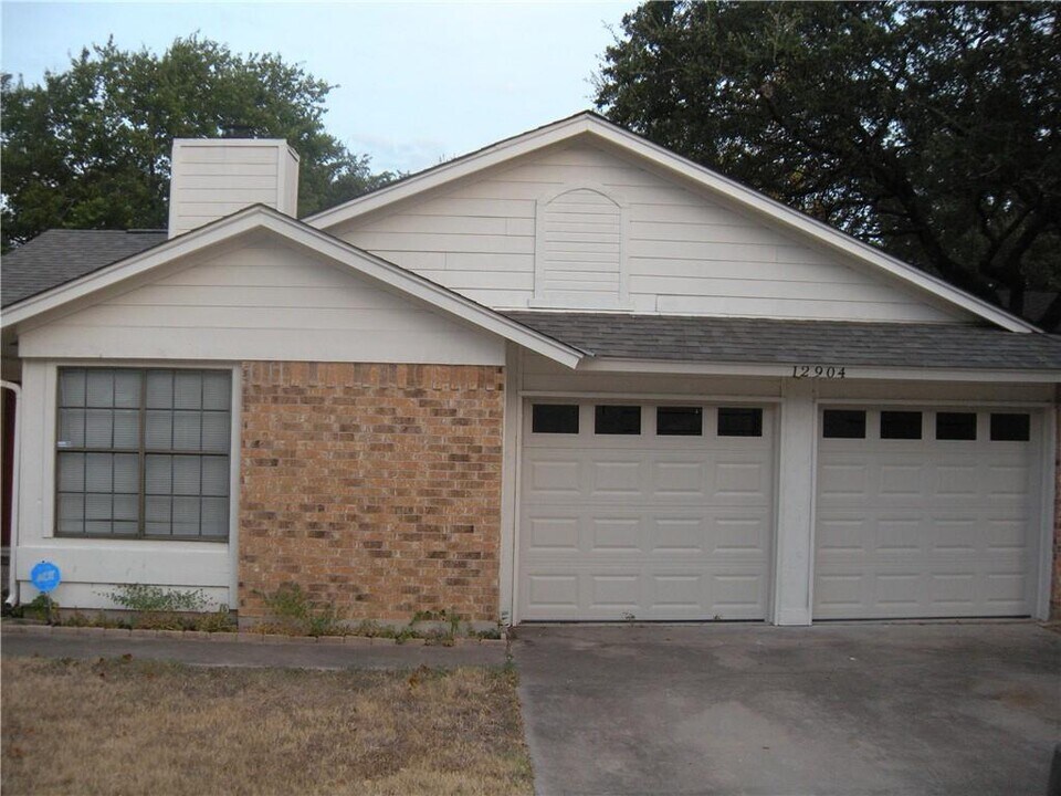12904 Odie Ln in Austin, TX - Building Photo