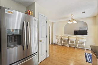 2260 Winthrope Way Dr in Alpharetta, GA - Building Photo - Building Photo